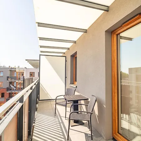 Prestige - 61m2, Parking, Balcony, Workspace, Ac - By Rentujemy