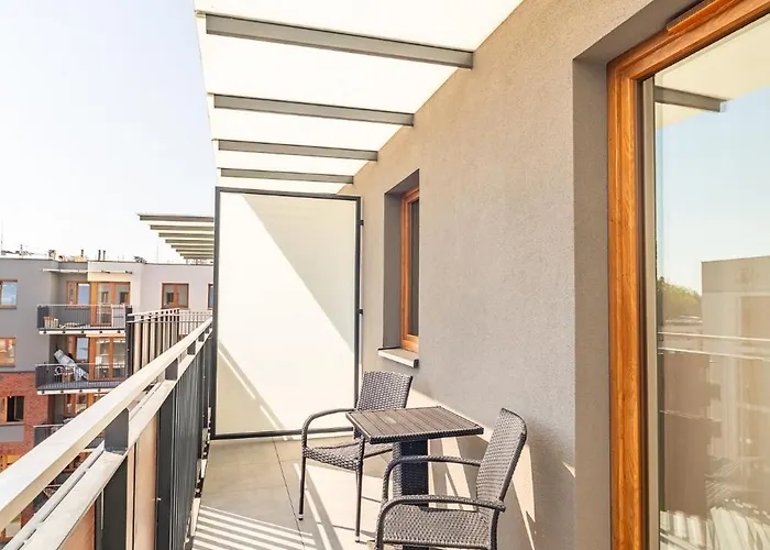 Prestige - 61m2, Parking, Balcony, Workspace, Ac - By Rentujemy